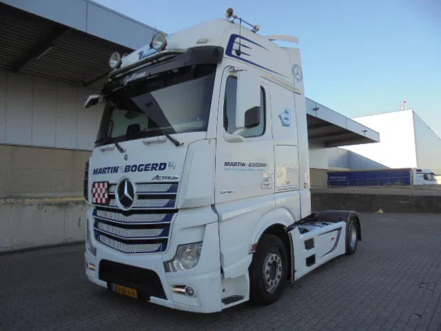 Mercedes-Benz Actros 1842 LS NL TRUCK - 트랙터 유닛 : 사진 1 Mercedes-Benz Actros 1842 LS NL TRUCK - 트랙터 유닛 : 사진 1