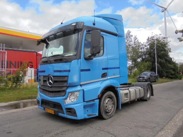 Mercedes-Benz Actros 1842 LS - 트랙터 유닛 : 사진 1 Mercedes-Benz Actros 1842 LS - 트랙터 유닛 : 사진 1