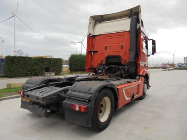 Mercedes-Benz Actros 1942 LS - 트랙터 유닛 : 사진 5 Mercedes-Benz Actros 1942 LS - 트랙터 유닛 : 사진 5