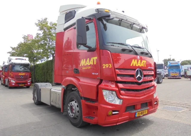 Mercedes-Benz Actros 1943 LS EUR6 - 트랙터 유닛 : 사진 3 Mercedes-Benz Actros 1943 LS EUR6 - 트랙터 유닛 : 사진 3