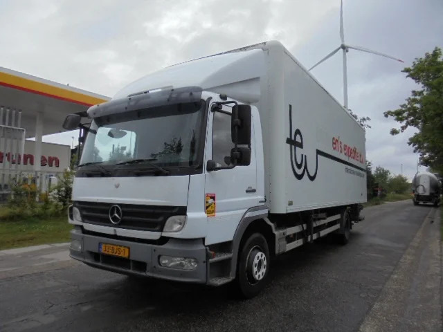 Mercedes-Benz Atego 1529 290 PS MANEEL GEARBOX - 박스 트럭 : 사진 1 Mercedes-Benz Atego 1529 290 PS MANEEL GEARBOX - 박스 트럭 : 사진 1
