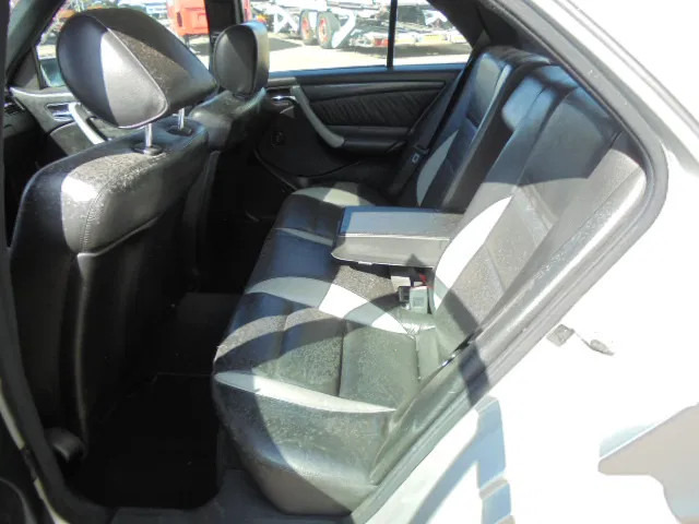Mercedes-Benz C-Klasse 43 AMG - 세단 : 사진 5 Mercedes-Benz C-Klasse 43 AMG - 세단 : 사진 5