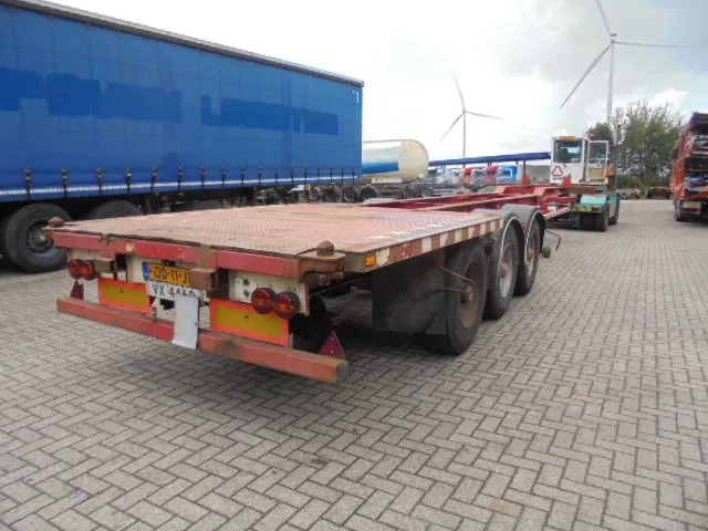 Netam-Fruehauf OCCR 36 324 - 컨테이너 운반 장치/ 스와프 보디 세미 트레일러 : 사진 5 Netam-Fruehauf OCCR 36 324 - 컨테이너 운반 장치/ 스와프 보디 세미 트레일러 : 사진 5
