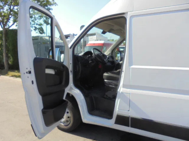 패널 밴 Opel Movano L3H2 2.2L BLUE HDI 140 : 사진 7