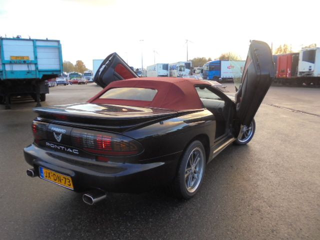 Pontiac Firebird AUT CONVERTIBLE - 차량 : 사진 4 Pontiac Firebird AUT CONVERTIBLE - 차량 : 사진 4