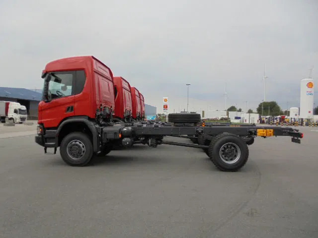 Scania P450 XT 4X4 NIEUW - DEMO - 캡 새시 트럭 : 사진 4 Scania P450 XT 4X4 NIEUW - DEMO - 캡 새시 트럭 : 사진 4