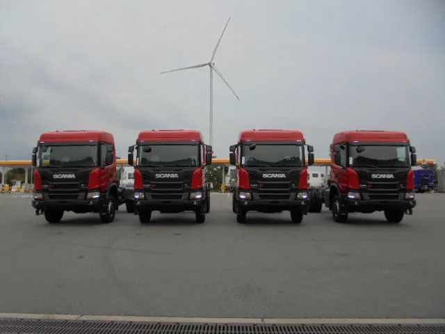 Scania P450 XT 4X4 NIEUW - DEMO - 캡 새시 트럭 : 사진 2 Scania P450 XT 4X4 NIEUW - DEMO - 캡 새시 트럭 : 사진 2