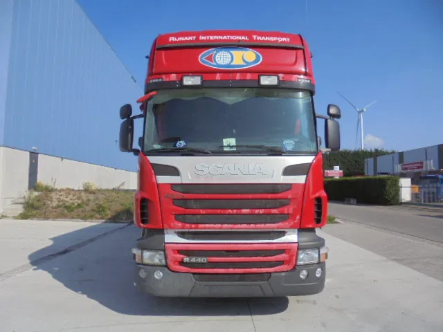 Scania R440 6X2 RETARDER BDF - 박스 트럭 : 사진 2 Scania R440 6X2 RETARDER BDF - 박스 트럭 : 사진 2