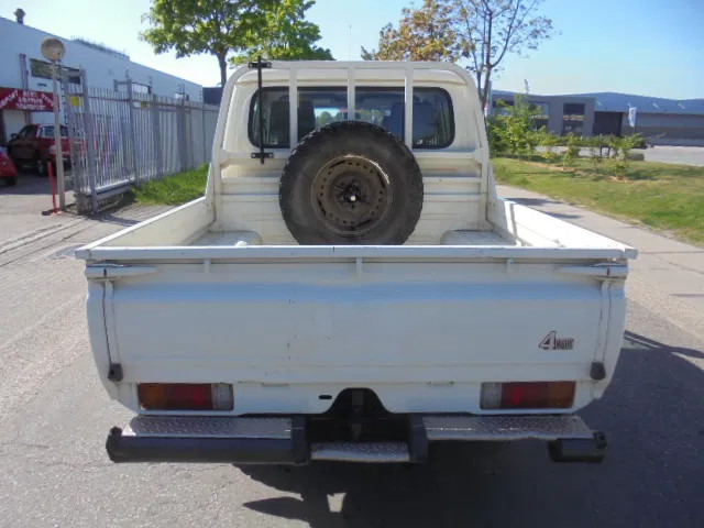 Toyota Land Cruiser HJ79L 4X4 CREWCAB PICKUP EXPORT OUTSIDE EU ONLY - 픽업트럭 : 사진 5 Toyota Land Cruiser HJ79L 4X4 CREWCAB PICKUP EXPORT OUTSIDE EU ONLY - 픽업트럭 : 사진 5