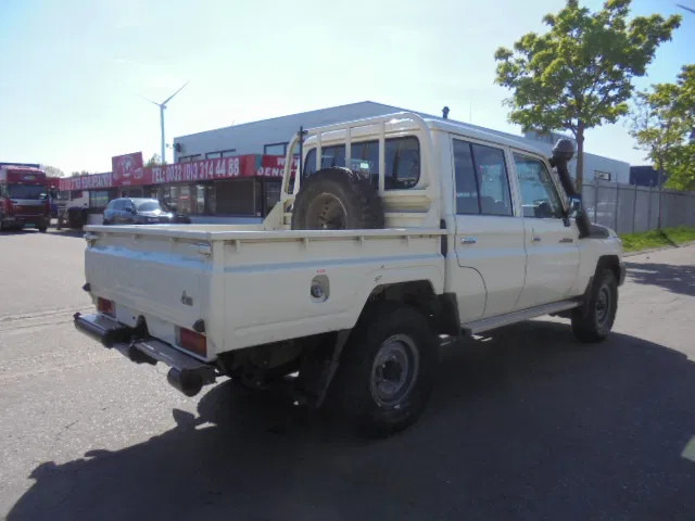 Toyota Land Cruiser HJ79L 4X4 CREWCAB PICKUP EXPORT OUTSIDE EU ONLY - 픽업트럭 : 사진 4 Toyota Land Cruiser HJ79L 4X4 CREWCAB PICKUP EXPORT OUTSIDE EU ONLY - 픽업트럭 : 사진 4