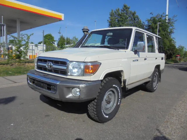 Toyota Land Cruiser HZJ76L 4X4 EXPORT OUTSIDE EU ONLY - 차량 : 사진 1 Toyota Land Cruiser HZJ76L 4X4 EXPORT OUTSIDE EU ONLY - 차량 : 사진 1