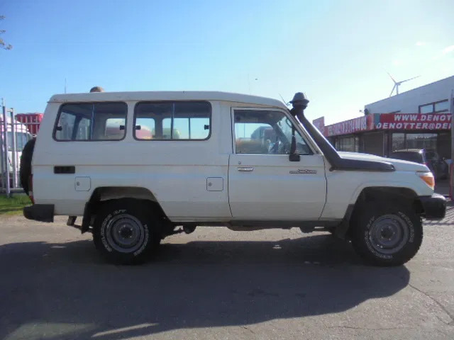 Toyota Land Cruiser HZJ78L 4X4 EXPORT OUTSIDE EU ONLY - 차량 : 사진 4 Toyota Land Cruiser HZJ78L 4X4 EXPORT OUTSIDE EU ONLY - 차량 : 사진 4