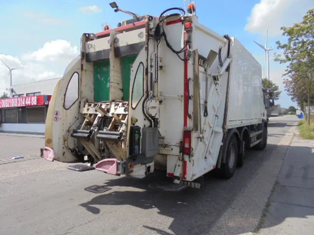 Volvo FE 240 - 쓰레기차 : 사진 3 Volvo FE 240 - 쓰레기차 : 사진 3