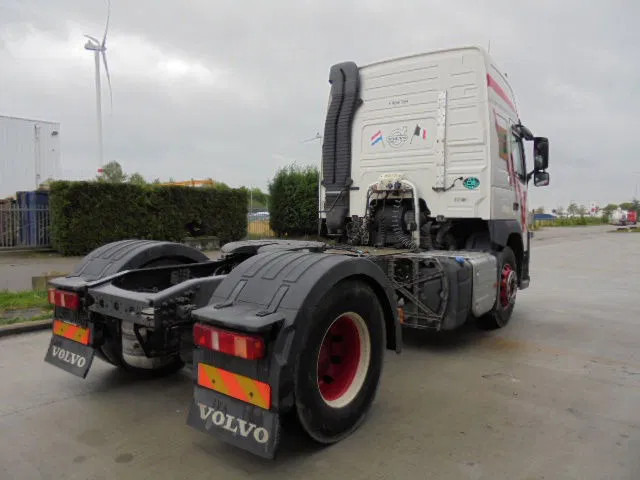 Volvo FM 12.420 EURO 6 - 트랙터 유닛 : 사진 4 Volvo FM 12.420 EURO 6 - 트랙터 유닛 : 사진 4
