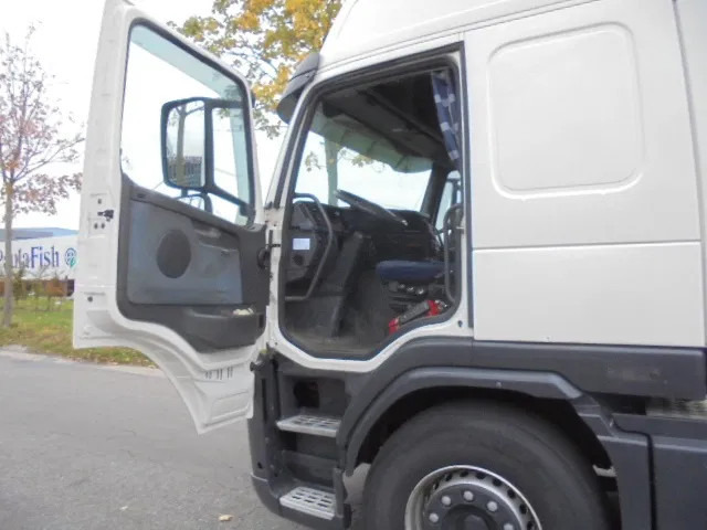 Volvo FM 400 GLOBETROTTER ADR NL TRUCK - 트랙터 유닛 : 사진 5 Volvo FM 400 GLOBETROTTER ADR NL TRUCK - 트랙터 유닛 : 사진 5