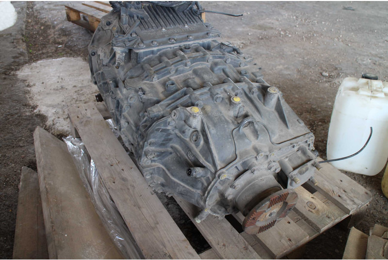 MAN ZF 12 AS 2130TD gearbox for MAN truck tractor - 기어박스 트럭 용 : 사진 3 MAN ZF 12 AS 2130TD gearbox for MAN truck tractor - 기어박스 트럭 용 : 사진 3