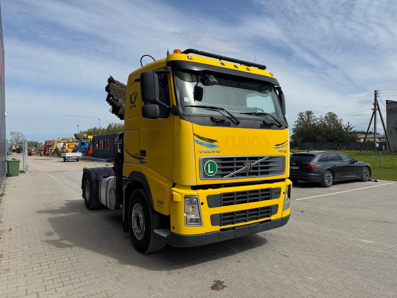 Volvo FH 12 +Hiab 220-5 + Remote control - 트랙터 유닛 : 사진 3 Volvo FH 12 +Hiab 220-5 + Remote control - 트랙터 유닛 : 사진 3