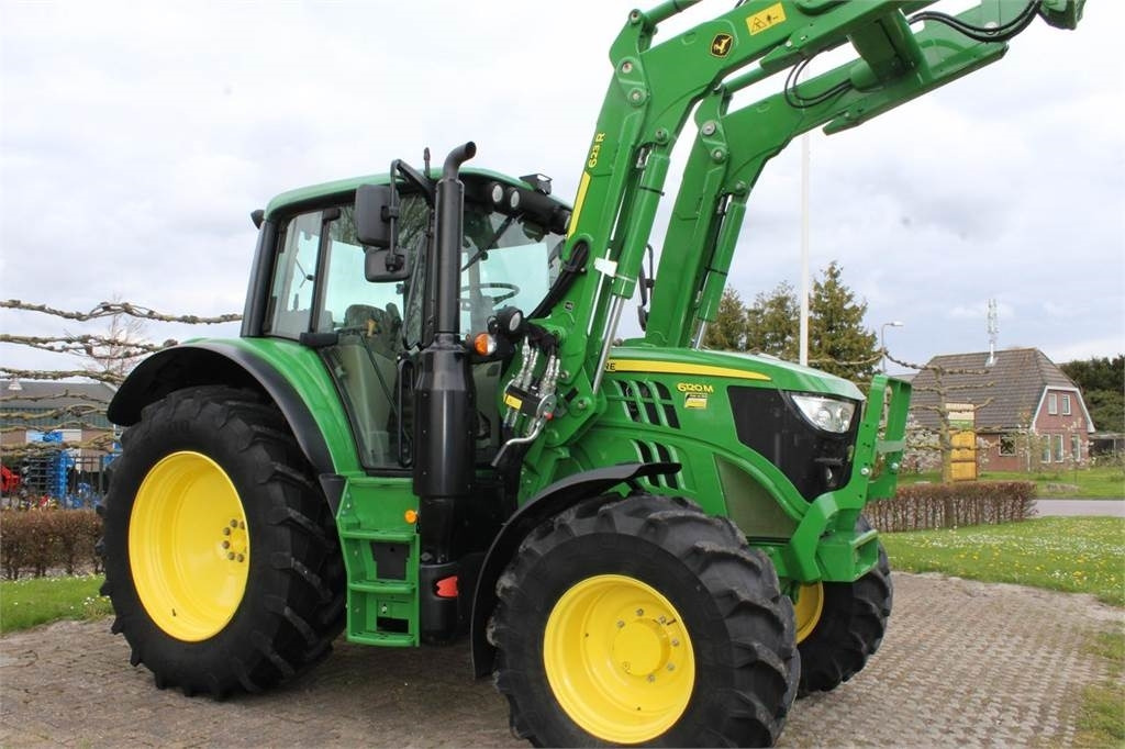 John Deere 6120M with 623R loader - 장궤형 트랙터 : 사진 4 John Deere 6120M with 623R loader - 장궤형 트랙터 : 사진 4
