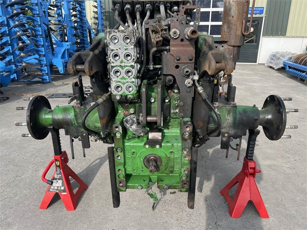 John Deere 6130r - 장궤형 트랙터 : 사진 3 John Deere 6130r - 장궤형 트랙터 : 사진 3