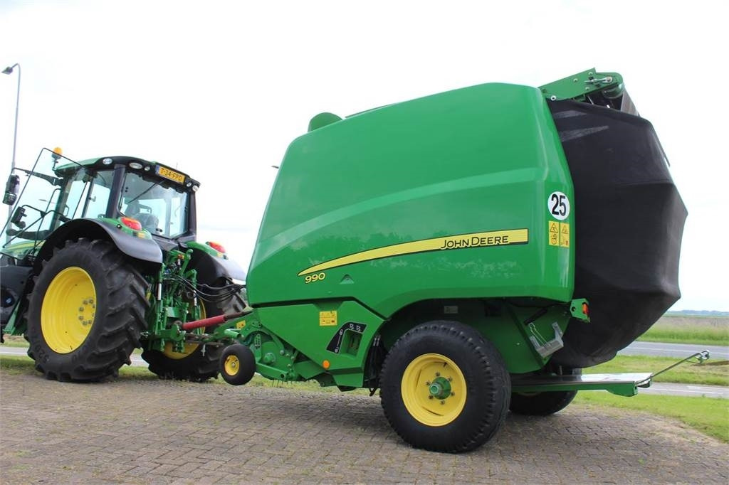 John Deere 990 - 원형 베일러 : 사진 2 John Deere 990 - 원형 베일러 : 사진 2