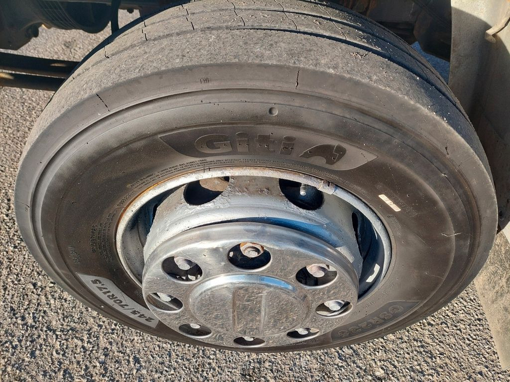 커튼사이더 트럭 DAF FA LF 45.220 E12 4x2 : 사진 9 커튼사이더 트럭 DAF FA LF 45.220 E12 4x2 : 사진 9