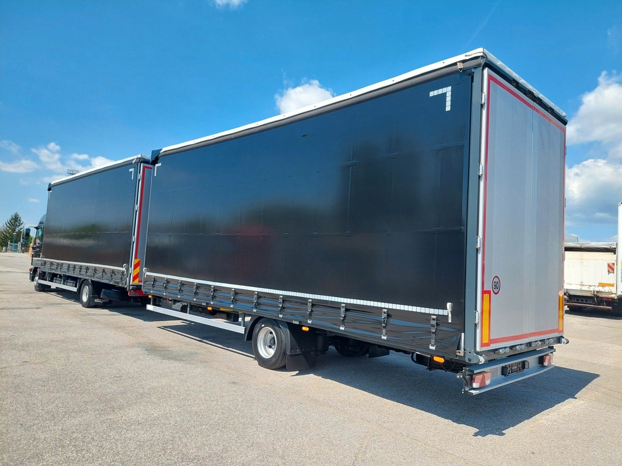 MAN TGL 12.250 BL 4x2 + Anhänger KONAR 38 Paletten - 커튼사이더 트럭 : 사진 3 MAN TGL 12.250 BL 4x2 + Anhänger KONAR 38 Paletten - 커튼사이더 트럭 : 사진 3