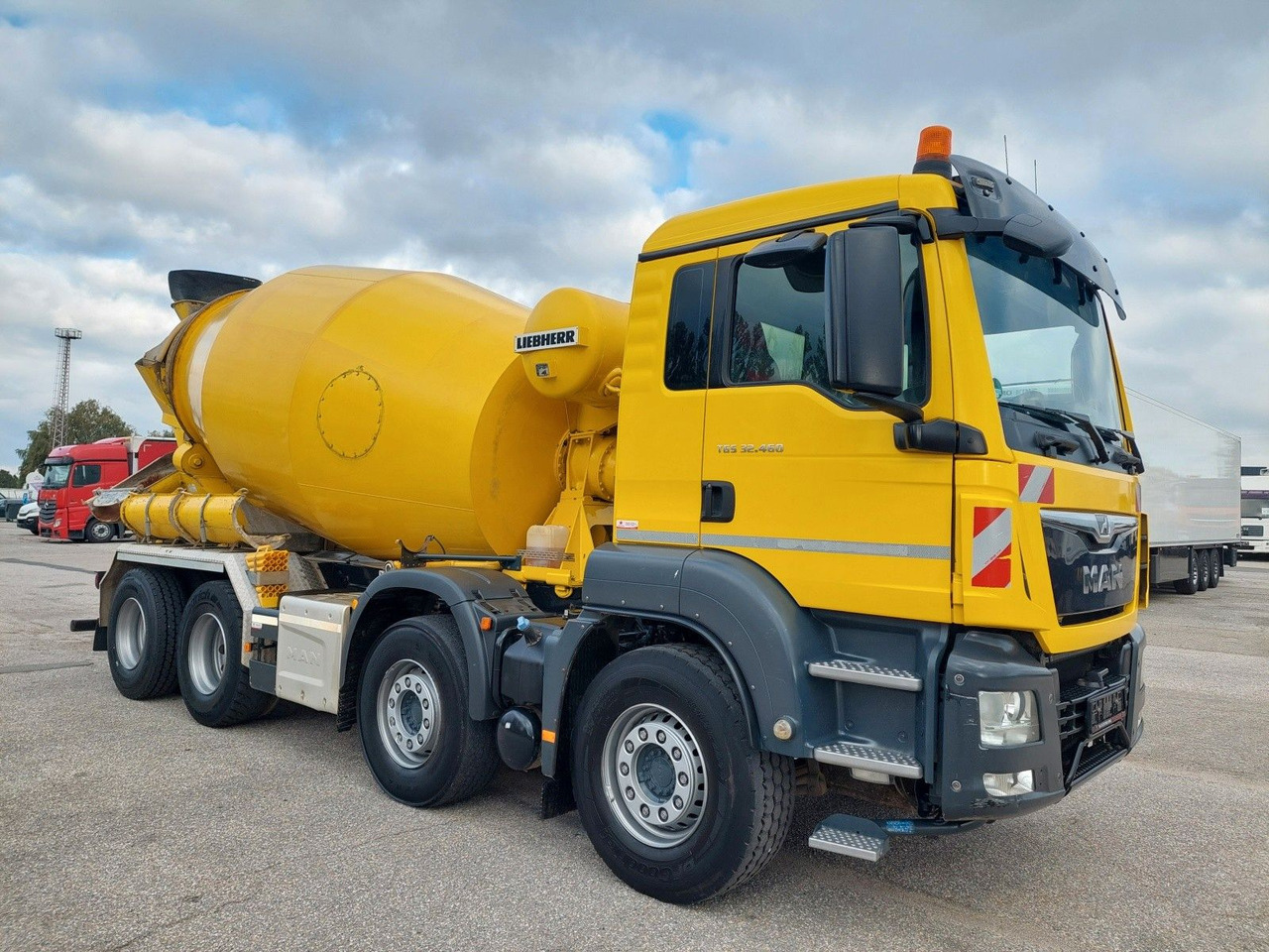 MAN TGS 32.460 8X4 BB Liebherr 9 m³ - 콘크리트 믹서 트럭 : 사진 2 MAN TGS 32.460 8X4 BB Liebherr 9 m³ - 콘크리트 믹서 트럭 : 사진 2