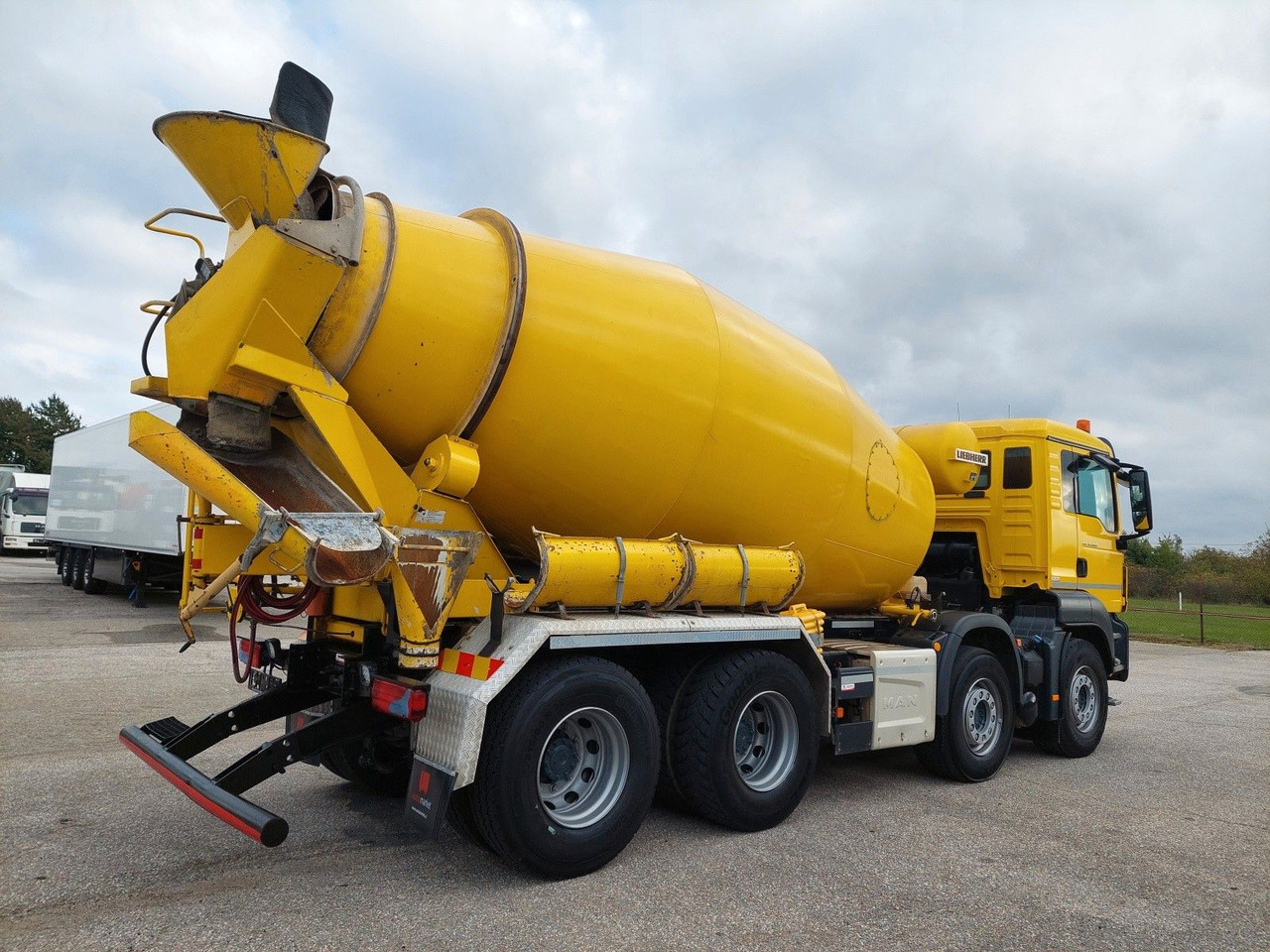 MAN TGS 32.460 8X4 BB Liebherr 9 m³ - 콘크리트 믹서 트럭 : 사진 4 MAN TGS 32.460 8X4 BB Liebherr 9 m³ - 콘크리트 믹서 트럭 : 사진 4
