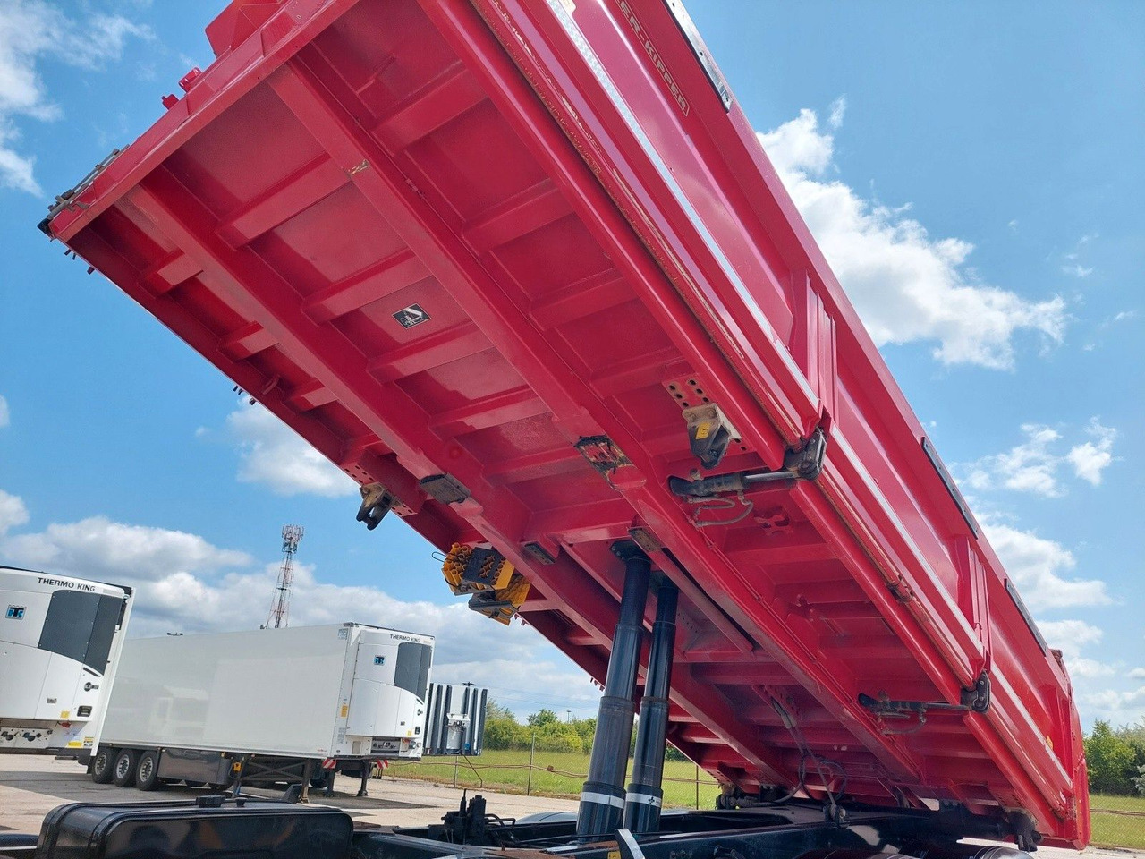 MAN TGS 35.460 BB Meiller Bordmatik 8x6 - 덤프트럭 : 사진 5 MAN TGS 35.460 BB Meiller Bordmatik 8x6 - 덤프트럭 : 사진 5
