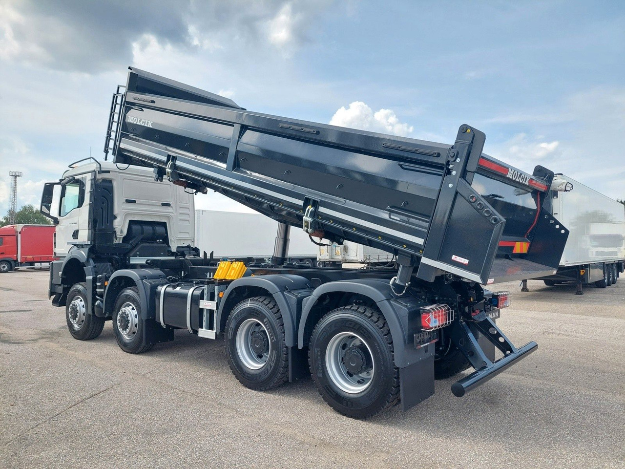 MAN TGS 41.520 8X6 BB CH - 덤프트럭 : 사진 3 MAN TGS 41.520 8X6 BB CH - 덤프트럭 : 사진 3