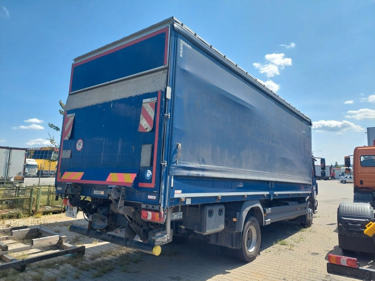 Mercedes-Benz Atego 1224L 4x2 LBW UNFALL!!! - 커튼사이더 트럭 : 사진 2 Mercedes-Benz Atego 1224L 4x2 LBW UNFALL!!! - 커튼사이더 트럭 : 사진 2