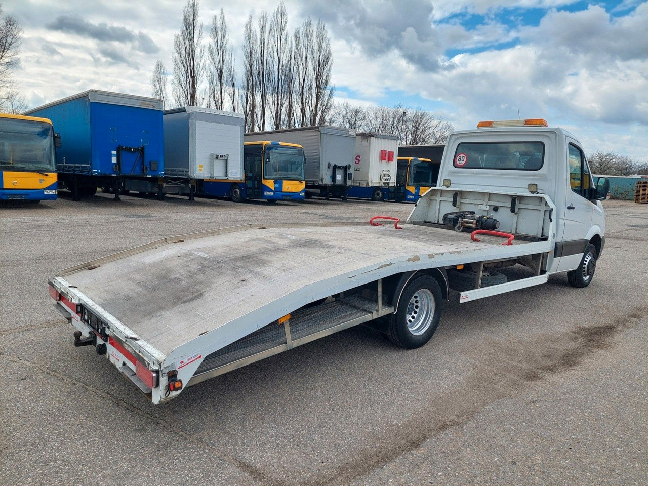 Mercedes-Benz Sprinter II 519 CDI - 견인 트럭 : 사진 4 Mercedes-Benz Sprinter II 519 CDI - 견인 트럭 : 사진 4