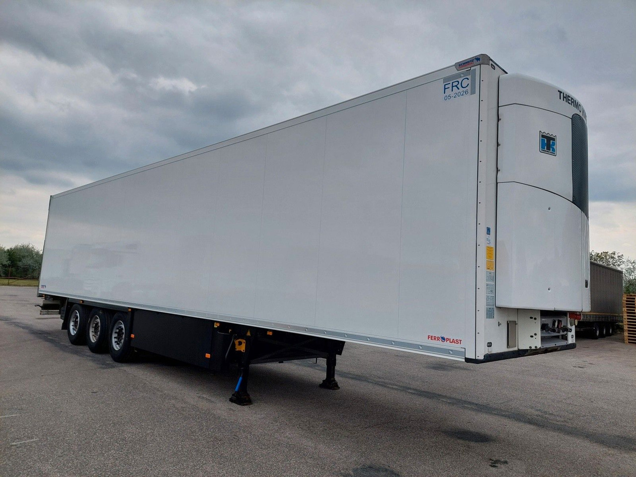 Schmitz Cargobull SKO24 ThermoKing SLXi 300 - 4676 Motorstunden - 냉동 세미 트레일러 : 사진 2 Schmitz Cargobull SKO24 ThermoKing SLXi 300 - 4676 Motorstunden - 냉동 세미 트레일러 : 사진 2