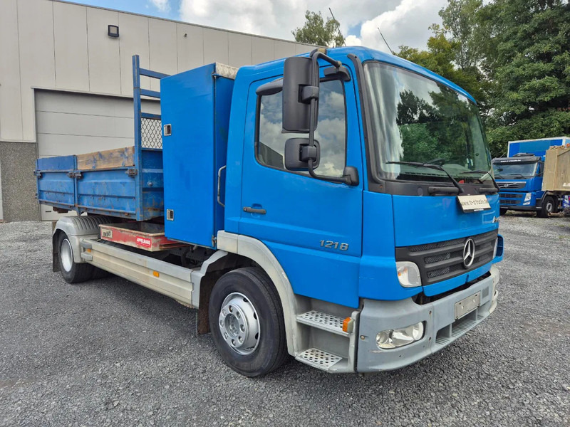 Mercedes-Benz Atego 1218 HOOK SYSTEM + CONTAINER INCLUDED (!) - 후크 리프트 트럭 : 사진 3 Mercedes-Benz Atego 1218 HOOK SYSTEM + CONTAINER INCLUDED (!) - 후크 리프트 트럭 : 사진 3
