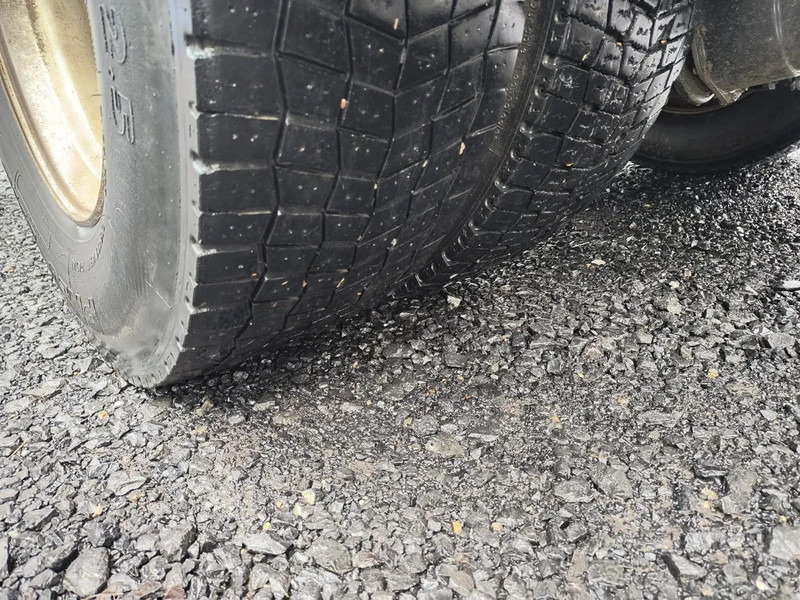 유조트럭 운반 물 연료 Renault Premium 270 13500L FUEL / CARBURANT TRUCK - 5 COMP/ A LAMES : 사진 15 유조트럭 운반 물 연료 Renault Premium 270 13500L FUEL / CARBURANT TRUCK - 5 COMP/ A LAMES : 사진 15