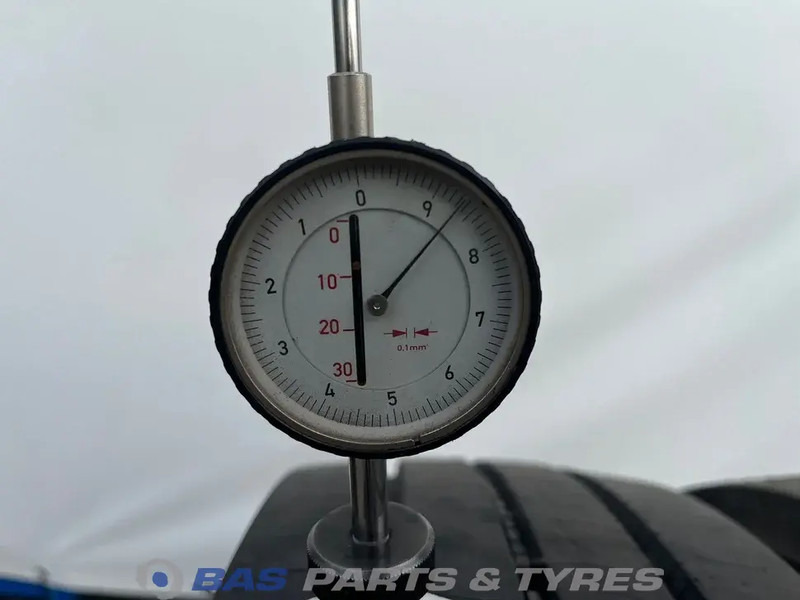 Bridgestone Bridgestone 205/75R17.5 Duravis R-Steer002 124/122 M M+S 3PMSF gebruikte set - 타이어 트럭 용 : 사진 3 Bridgestone Bridgestone 205/75R17.5 Duravis R-Steer002 124/122 M M+S 3PMSF gebruikte set - 타이어 트럭 용 : 사진 3