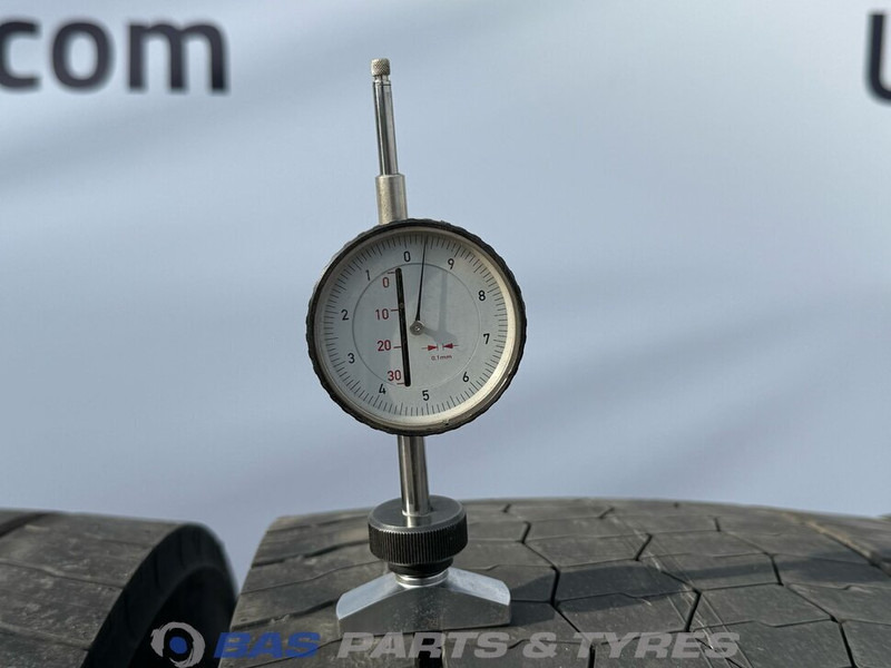 Bridgestone  - 타이어 트럭 용 : 사진 3 Bridgestone  - 타이어 트럭 용 : 사진 3