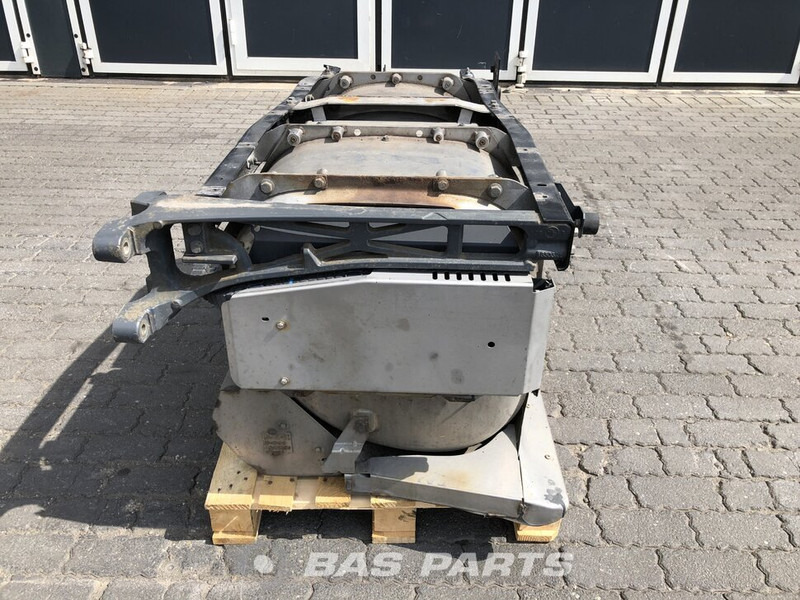 DAF Uitlaatdemper DAF 1924181 - 머플러 트럭 용 : 사진 2 DAF Uitlaatdemper DAF 1924181 - 머플러 트럭 용 : 사진 2