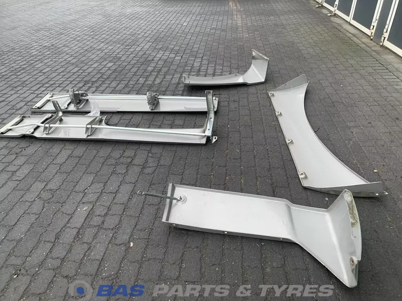 DAF XF106 Spoilerset DAF Super Space Cab L2H3 1836001 - 공기역학/ 스포일러 트럭 용 : 사진 5 DAF XF106 Spoilerset DAF Super Space Cab L2H3 1836001 - 공기역학/ 스포일러 트럭 용 : 사진 5