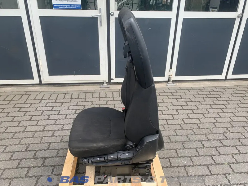 DAF XF106 - 좌석 트럭 용 : 사진 2 DAF XF106 - 좌석 트럭 용 : 사진 2