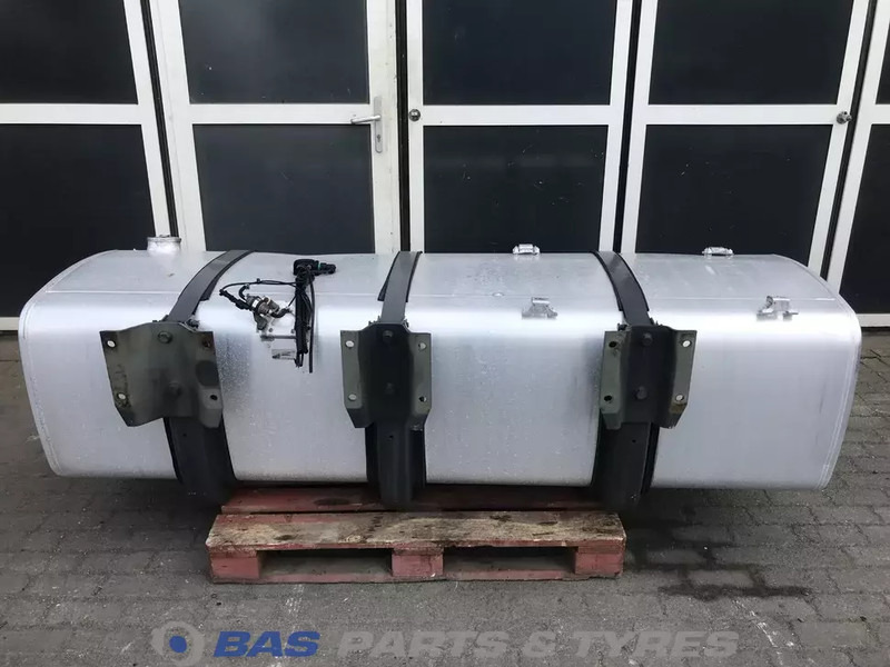 DAF - 연료 탱크 트럭 용 : 사진 3 DAF - 연료 탱크 트럭 용 : 사진 3