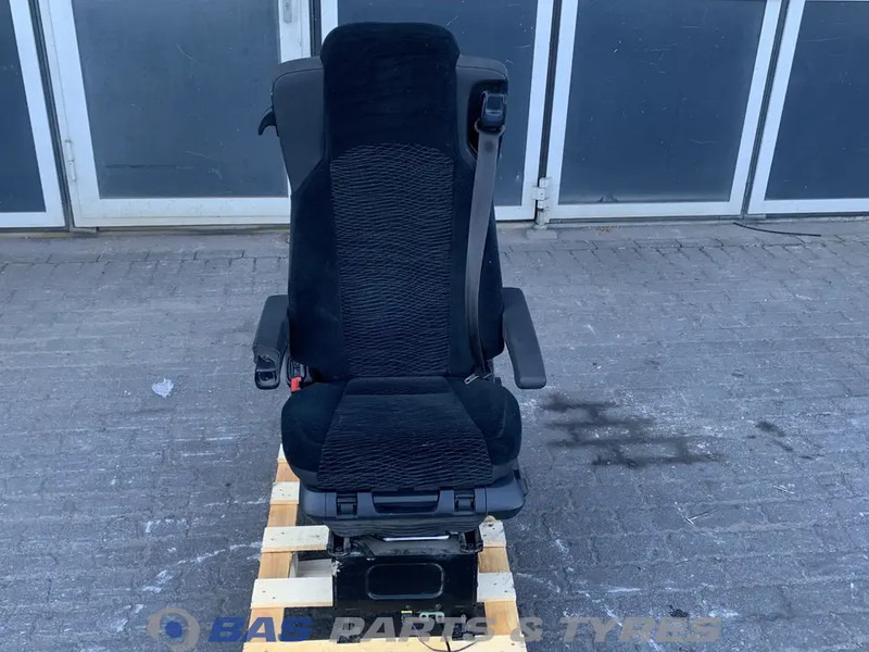 Mercedes-Benz Actros MP4 Bestuurdersstoel Mercedes A 960 910 75 01 - 좌석 트럭 용 : 사진 1 Mercedes-Benz Actros MP4 Bestuurdersstoel Mercedes A 960 910 75 01 - 좌석 트럭 용 : 사진 1