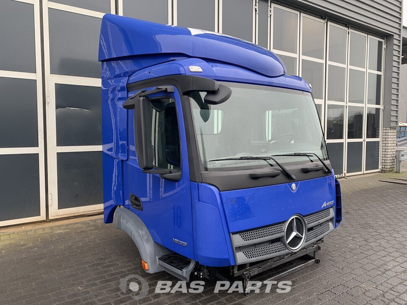 Mercedes-Benz Antos MP4 Mercedes ClassicSpace S-cab L1H1 A 000 600 01 01 - 운전실 및 내부 트럭 용 : 사진 2 Mercedes-Benz Antos MP4 Mercedes ClassicSpace S-cab L1H1 A 000 600 01 01 - 운전실 및 내부 트럭 용 : 사진 2