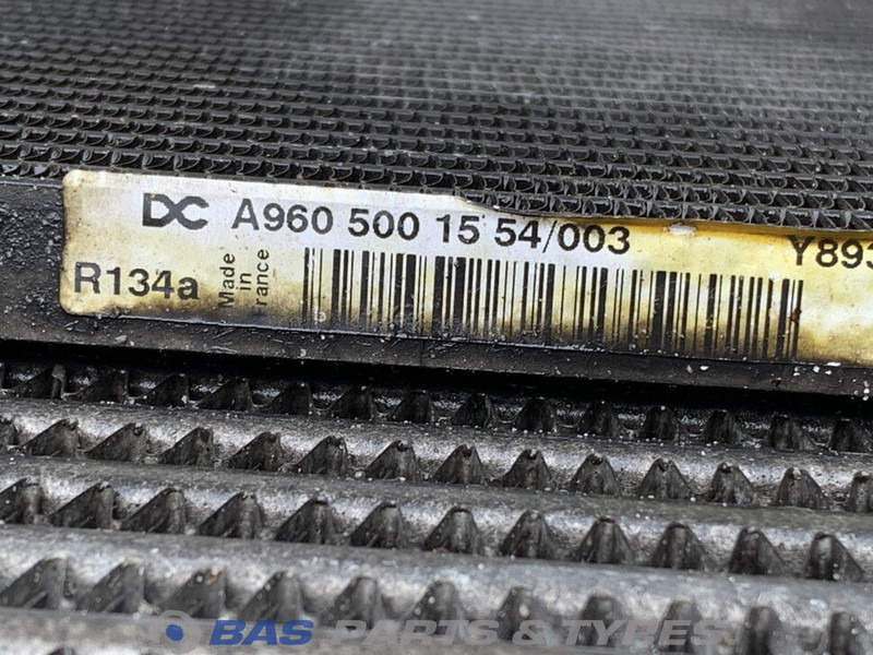 Mercedes-Benz Antos MP4 - 라디에이터 트럭 용 : 사진 5 Mercedes-Benz Antos MP4 - 라디에이터 트럭 용 : 사진 5