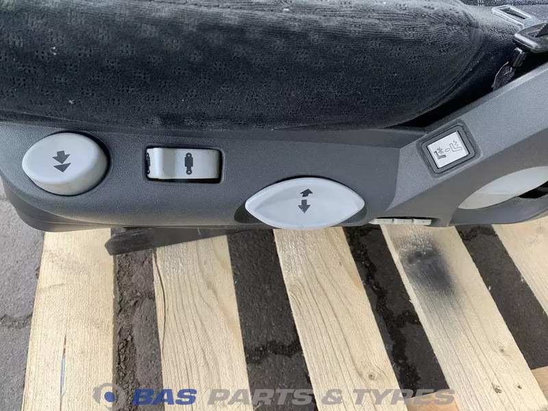 Mercedes-Benz Atego MP2 Stoel Mercedes A 940 910 69 02 - 좌석 트럭 용 : 사진 5 Mercedes-Benz Atego MP2 Stoel Mercedes A 940 910 69 02 - 좌석 트럭 용 : 사진 5