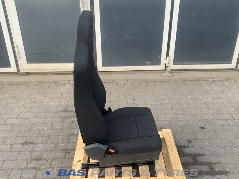Mercedes-Benz Atego MP4 Bestuurdersstoel Mercedes A 967 910 13 01 - 좌석 트럭 용 : 사진 2 Mercedes-Benz Atego MP4 Bestuurdersstoel Mercedes A 967 910 13 01 - 좌석 트럭 용 : 사진 2