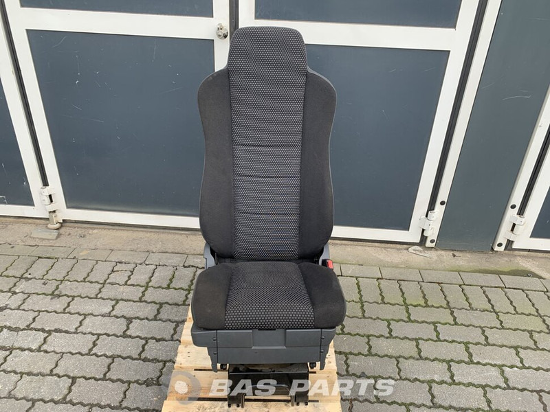 Mercedes-Benz Bijrijdersstoel Mercedes A 940 910 67 02 - 좌석 트럭 용 : 사진 1 Mercedes-Benz Bijrijdersstoel Mercedes A 940 910 67 02 - 좌석 트럭 용 : 사진 1
