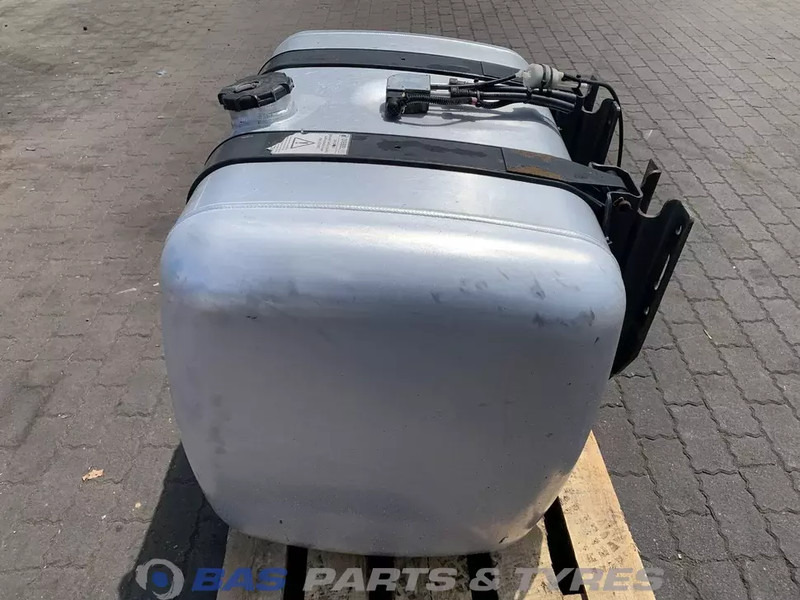 Mercedes-Benz - 연료 탱크 트럭 용 : 사진 2 Mercedes-Benz - 연료 탱크 트럭 용 : 사진 2