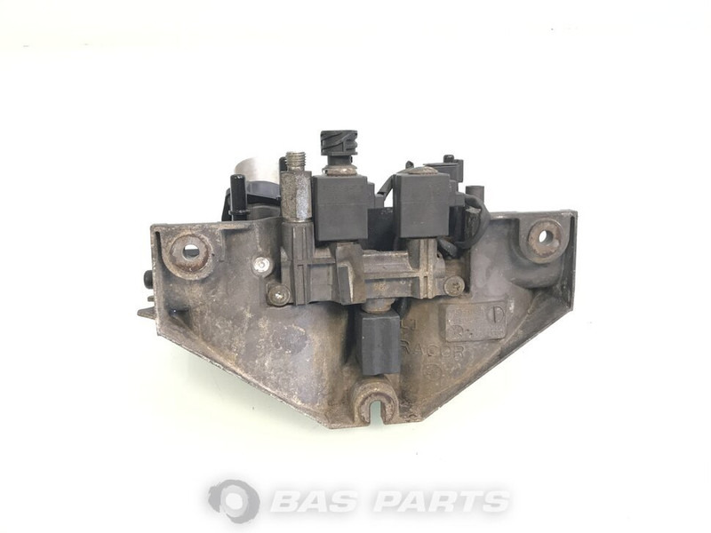 Renault Brandstoffilterhuis Renault 7423100071 - 연료 필터 트럭 용 : 사진 3 Renault Brandstoffilterhuis Renault 7423100071 - 연료 필터 트럭 용 : 사진 3