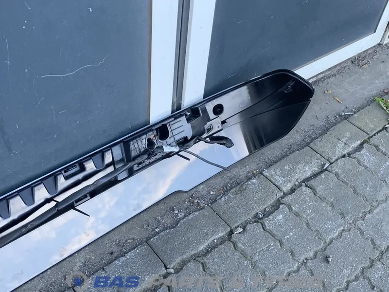 Scania G-Serie Zonneklep Scania CG-20 Normal L3H2 2341420 - 선 바이저 트럭 용 : 사진 5 Scania G-Serie Zonneklep Scania CG-20 Normal L3H2 2341420 - 선 바이저 트럭 용 : 사진 5